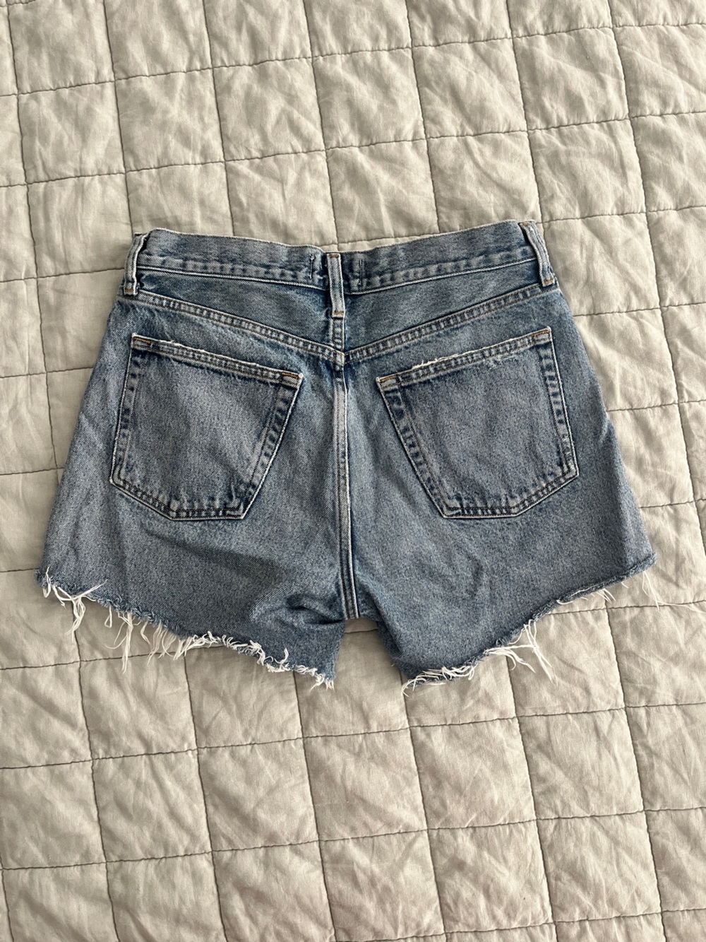 AGOLDE Parker Cut Off Denim Shorts Light Wash Size 27 - Picture 6 of 9